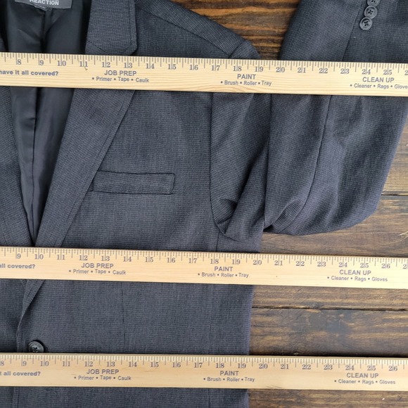 Kenneth Cole Reaction Mens Sport Coat Blazer Two Button Charcoal Polyester Large - Picture 3 of 14